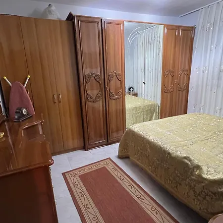 Sofi Sweet Corner Apartment